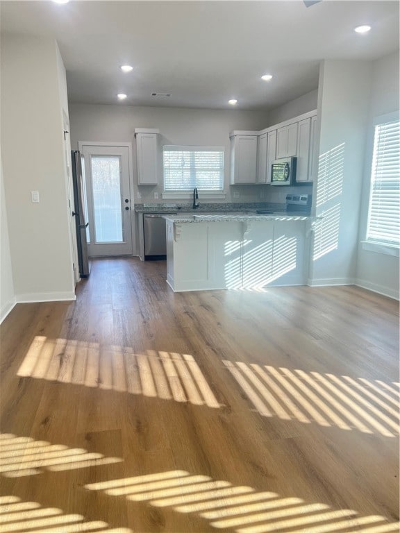 552 Cosmos St, Centerton, AR 72719 - photo 2