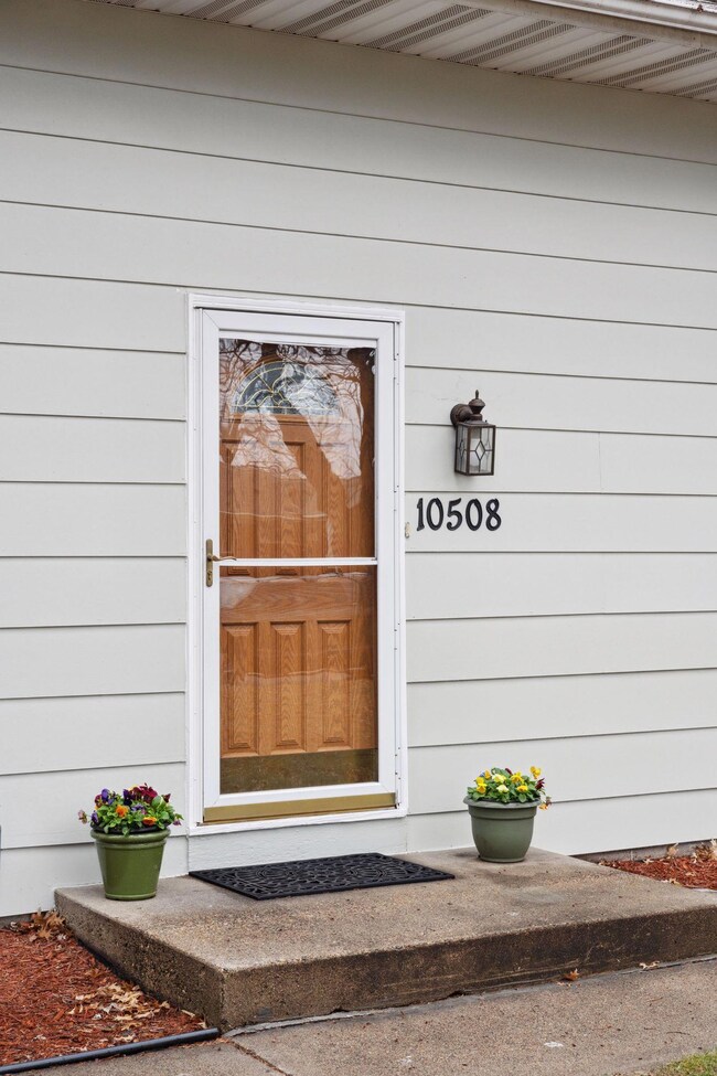 10508 Quebec Ave N, Brooklyn Park, MN 55445 - photo 4