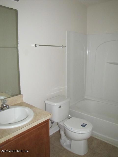 7764 Highchair Ln, Jacksonville, FL 32210 - photo 5