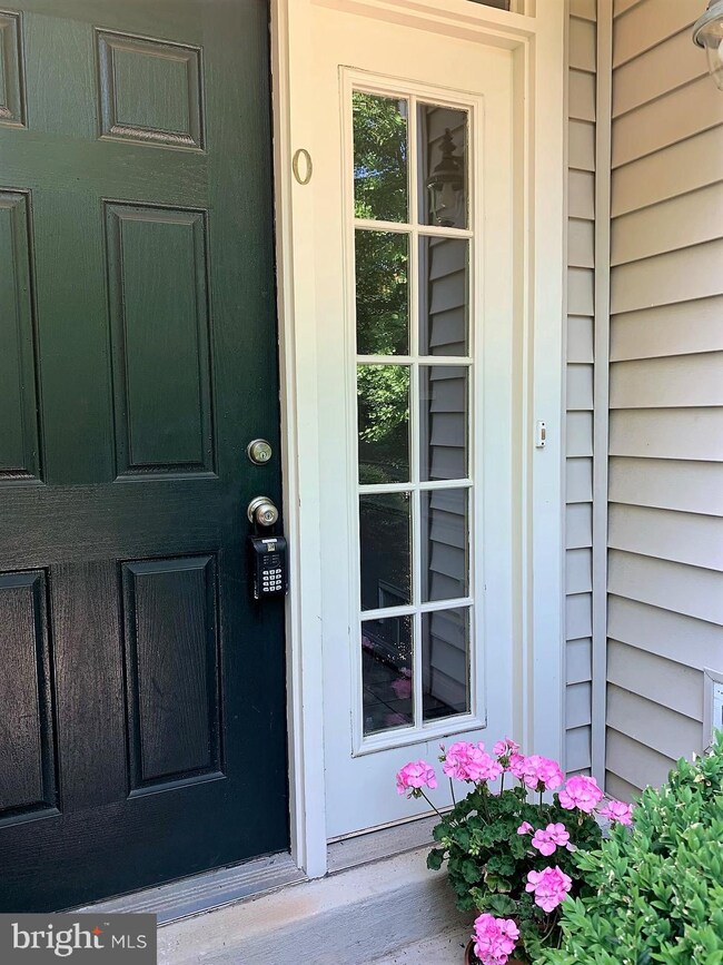 11402 Gate Hill Place unit 62, Reston, VA 20194 - photo 4