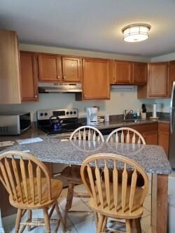 1373 Post Rd unit 9G, Wells, ME 04090 - photo 4