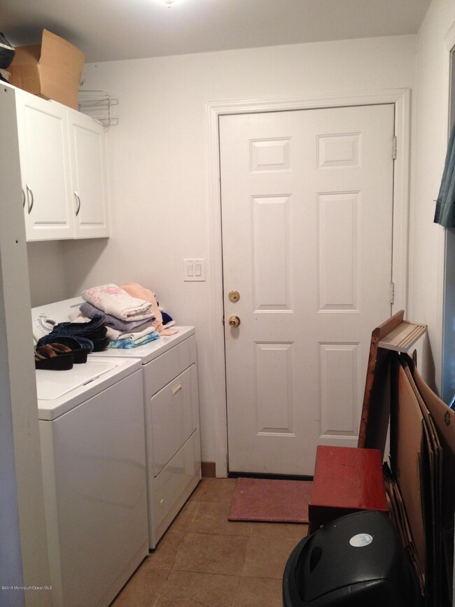 226 Oak St, South Amboy, NJ 08879 - photo 5