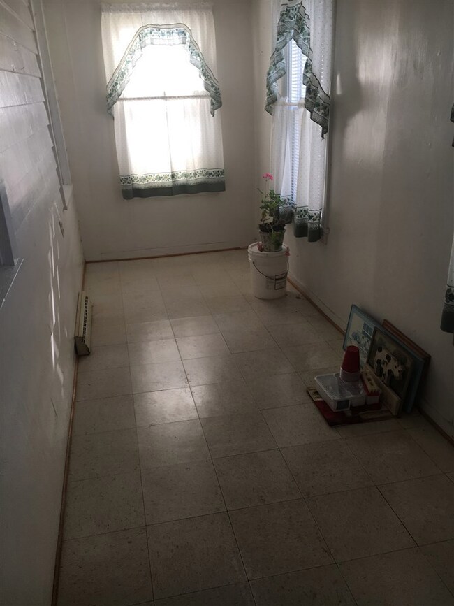 1341 Mt Torrey Rd, Lyndhurst, VA 22952 - photo 5