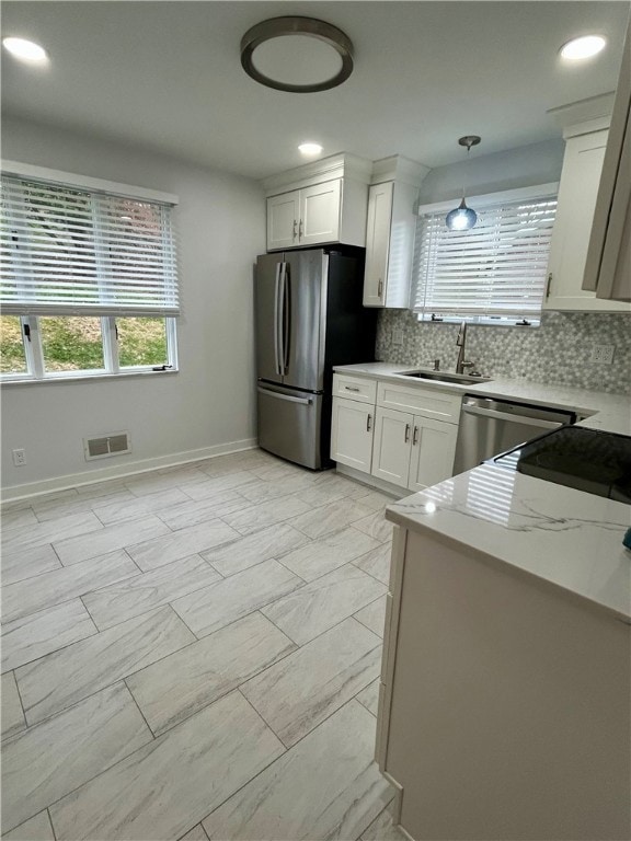 107 Grienbrier Dr, Carnegie, PA 15106 - photo 7