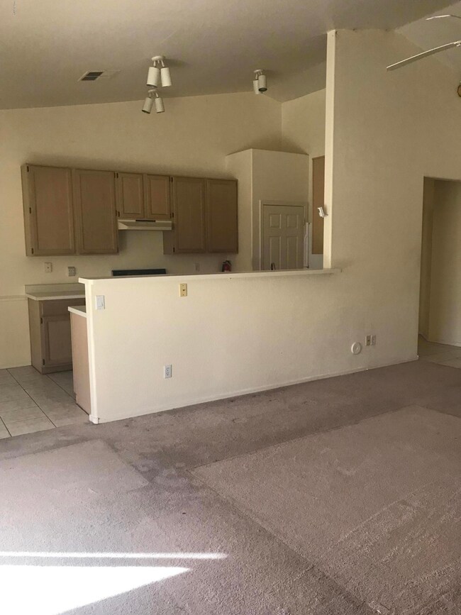 405 W Primoroso Dr, Gilbert, AZ 85233 - photo 6