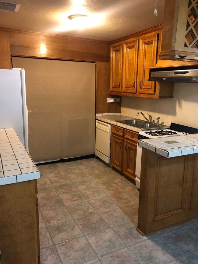 4215 Monitor St, Houston, TX 77093 - photo 4