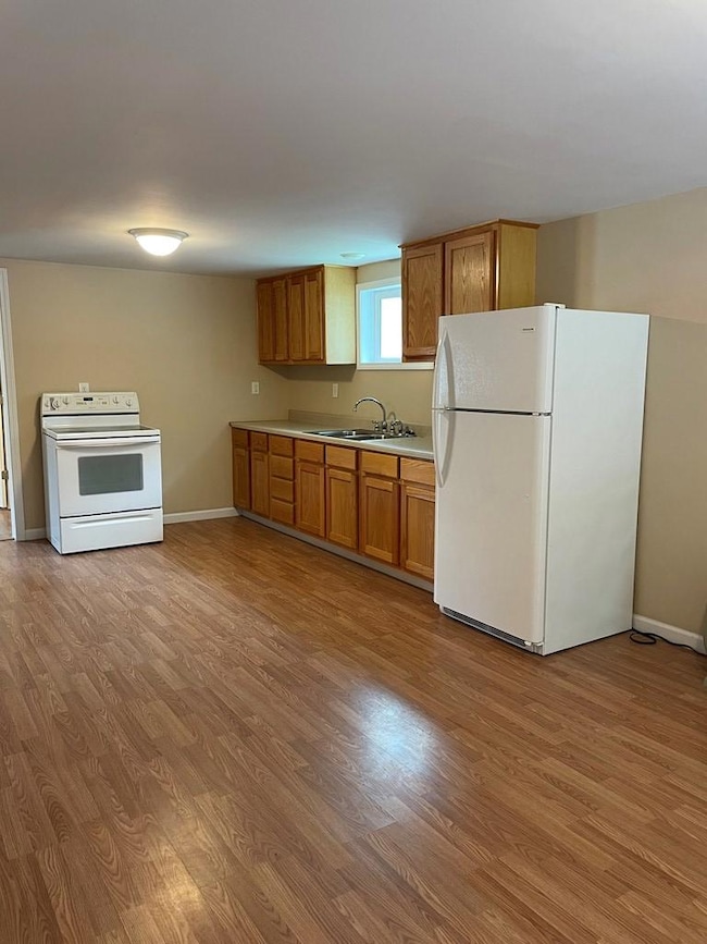 462 E Main St, Inez, KY 41224 - photo 7