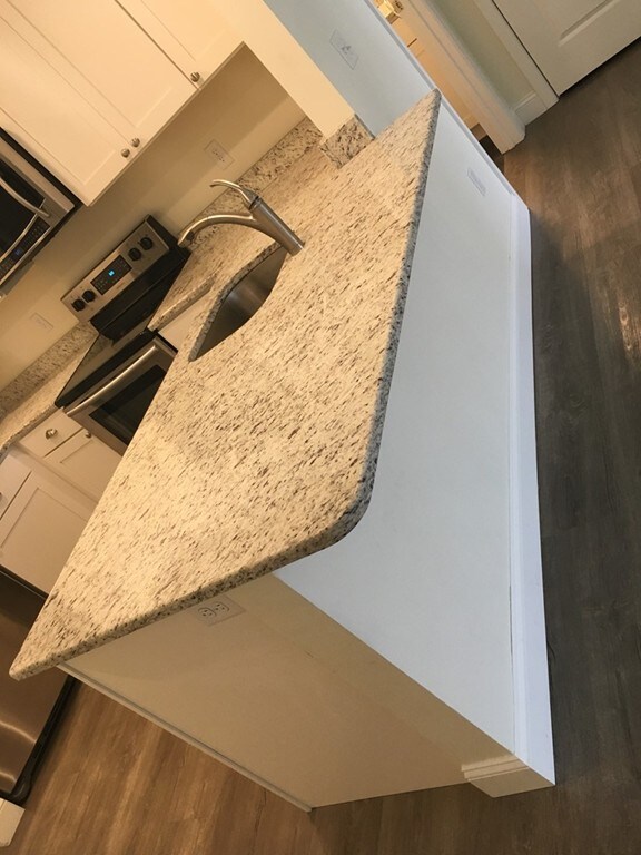 53 Saunders St, North Andover, MA 01845 - photo 3