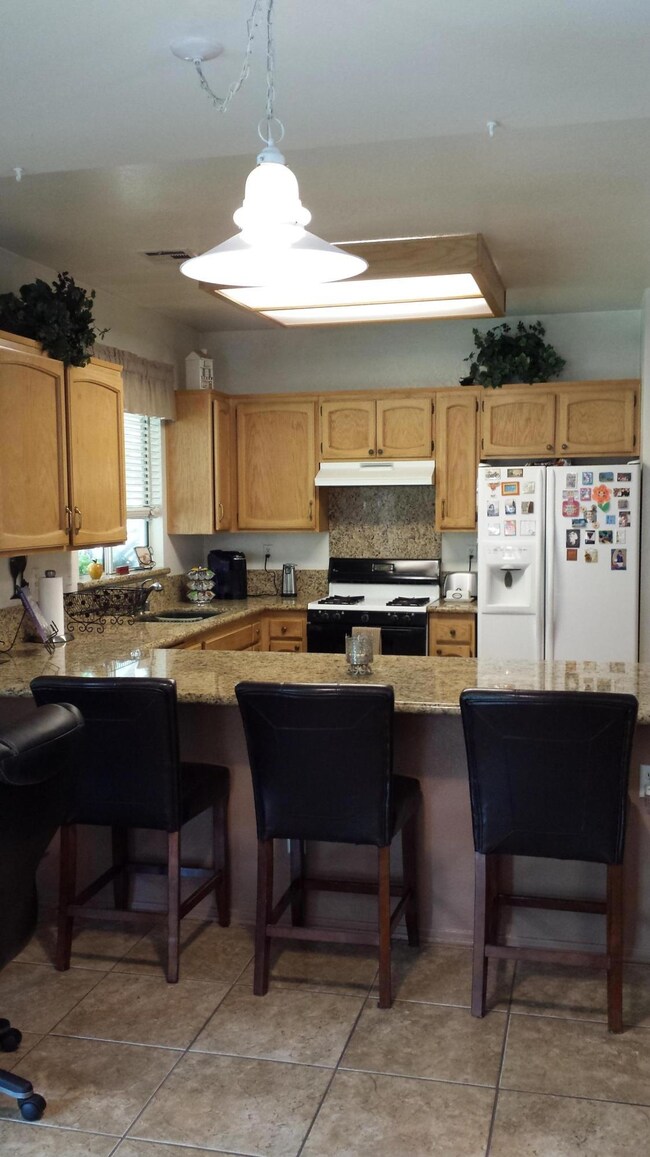 Kitchen with Bar