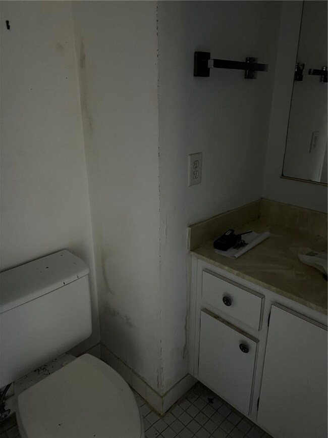 Admirals Port East Condominiums unit 105W, Aventura, FL 33160 - photo 6