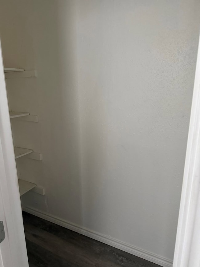 319 E 29th St, Odessa, TX 79762 - photo 3