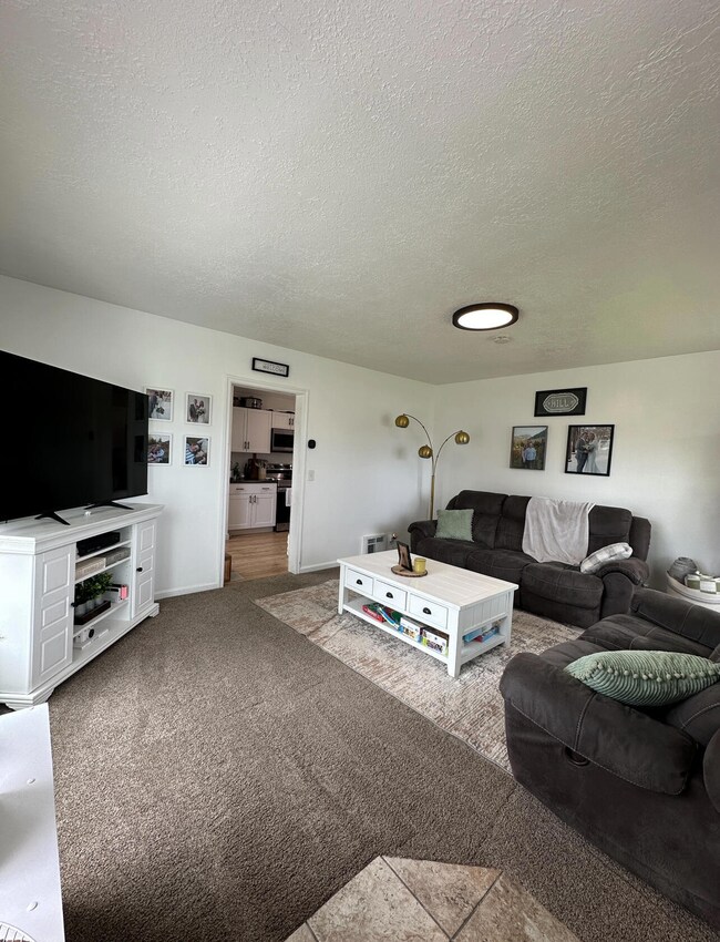 Family Room 1