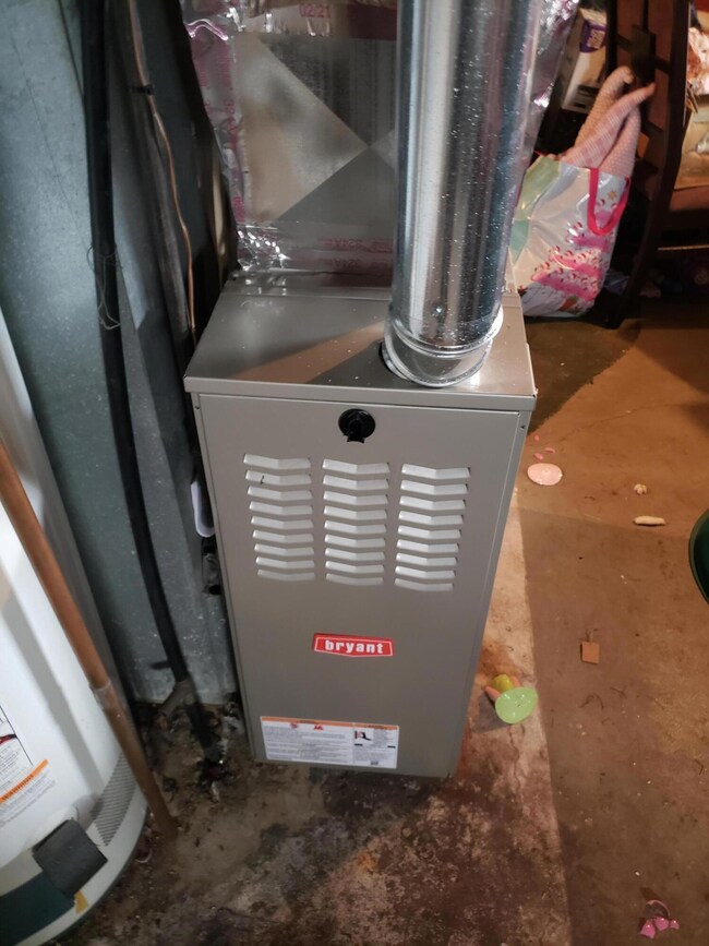 1873-1875 Hampstead Dr, Columbus, OH 43229 - photo 6