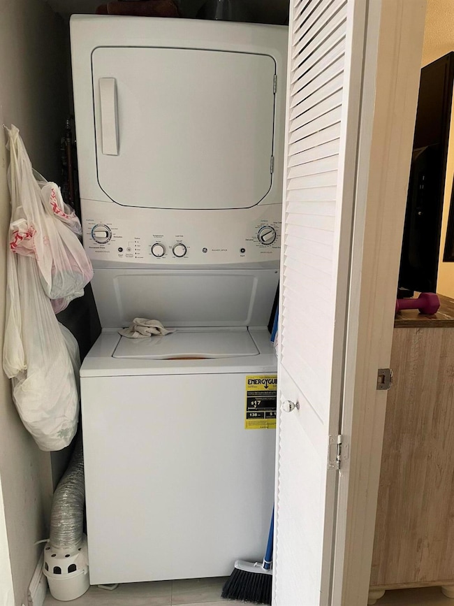 26 Golfs Edge unit A, West Palm Beach, FL 33417 - photo 3