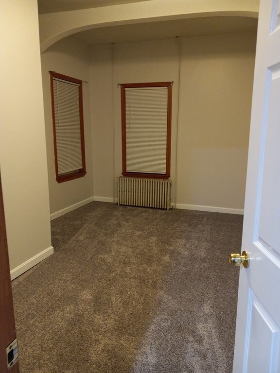 246 Weir St unit 1, Taunton, MA 02780 - photo 5