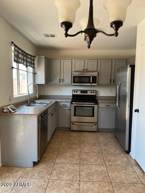 Kitchen -23127 W Yavapai