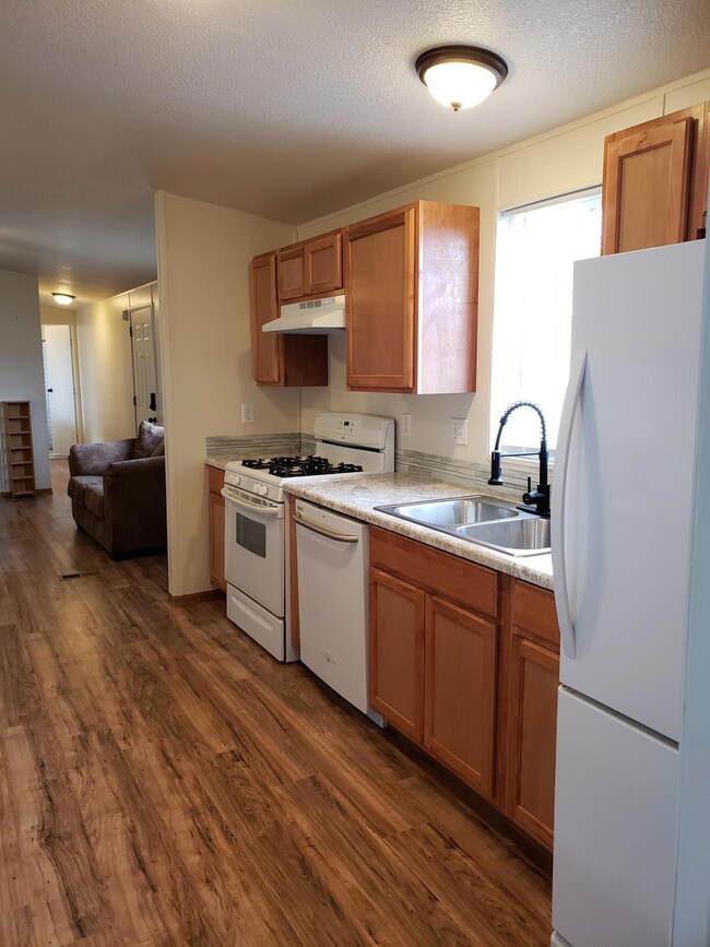 Kitchen 2