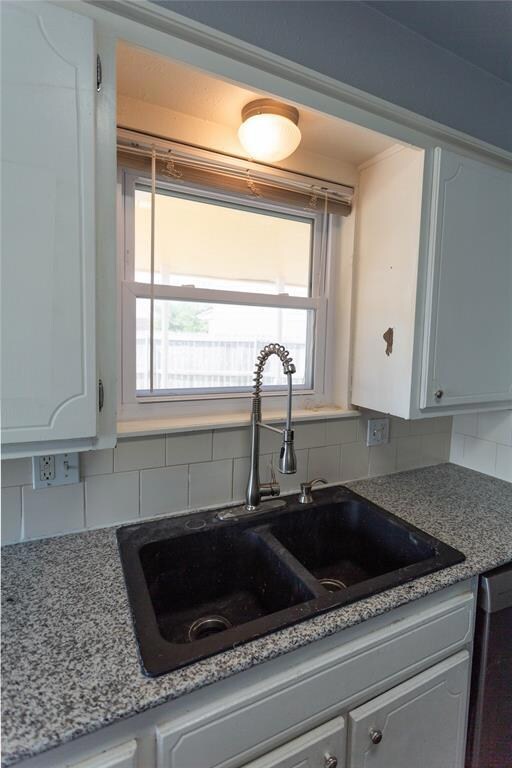 All new faucets through out.