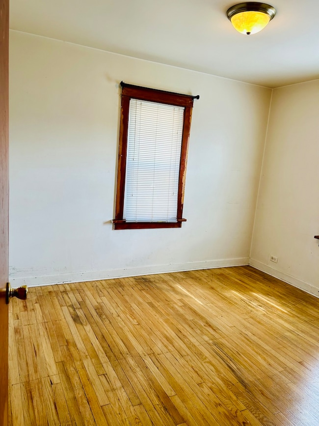 521 E 161st Place, South Holland, IL 60473 - photo 4