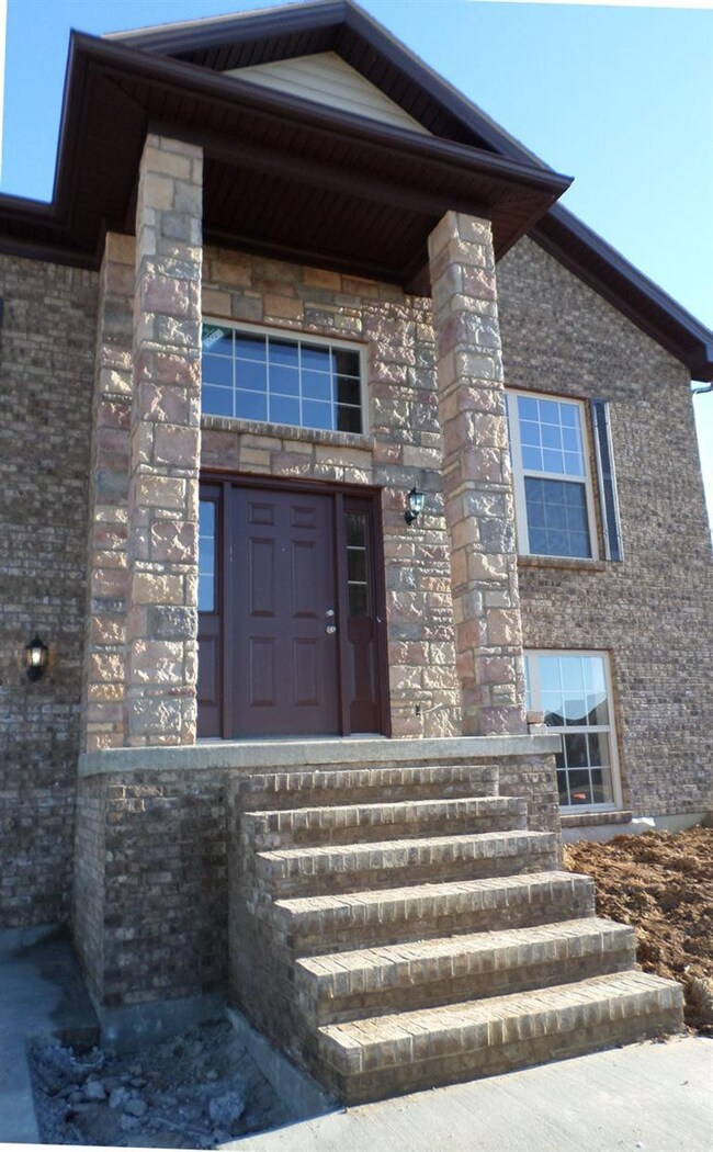 1924 Clearwater Dr, Lawrenceburg, KY 40342 - photo 5