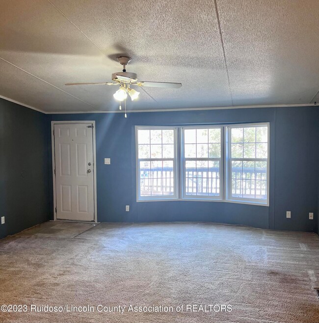 0526C740-E296-4B6F-A6EE-758E3F50DAC9