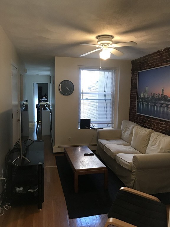 19 Margaret St unit 2, Boston, MA 02113 - photo 6