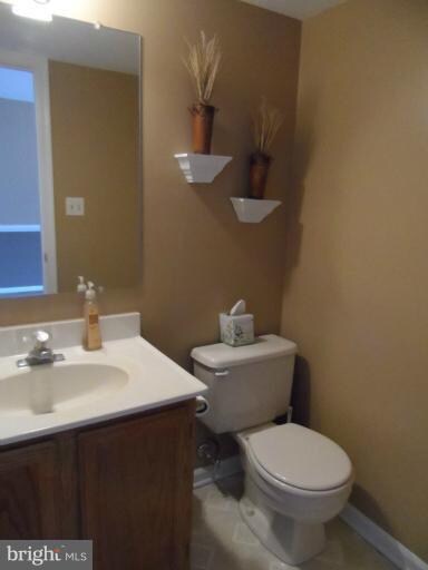 404 Denning Ct, Warrenton, VA 20186 - photo 7