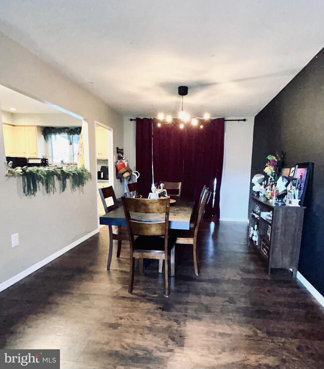 22 Eaton Cir, Clementon, NJ 08021 - photo 4