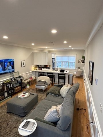 16 Common St unit 3, Waltham, MA 02451 - photo 4