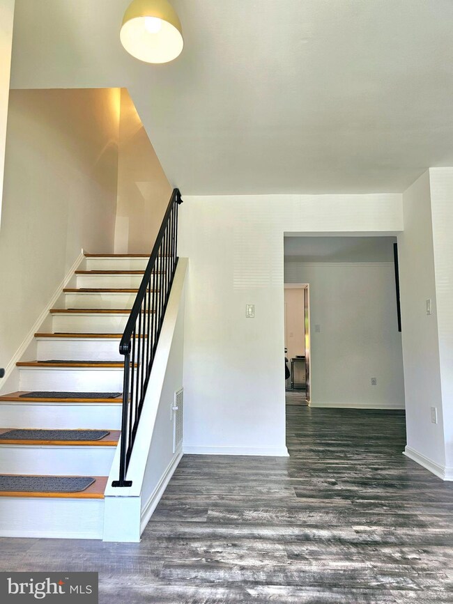 3304 Ladino Ct, Woodbridge, VA 22193 - photo 2