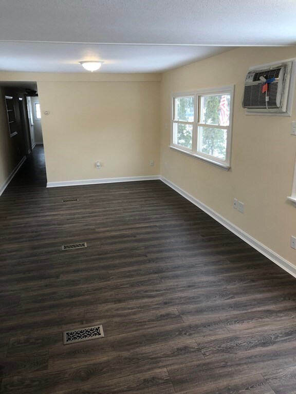 4 C St, Merrimac, MA 01860 - photo 4