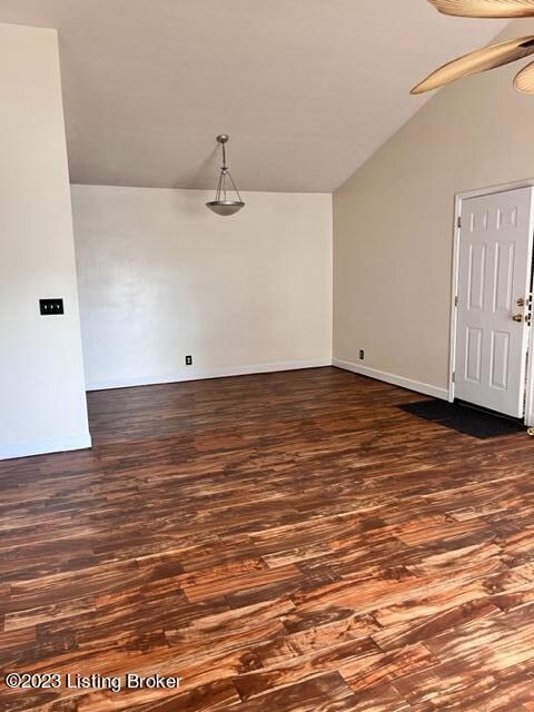 167 Central Blvd, Mount Washington, KY 40047 - photo 5