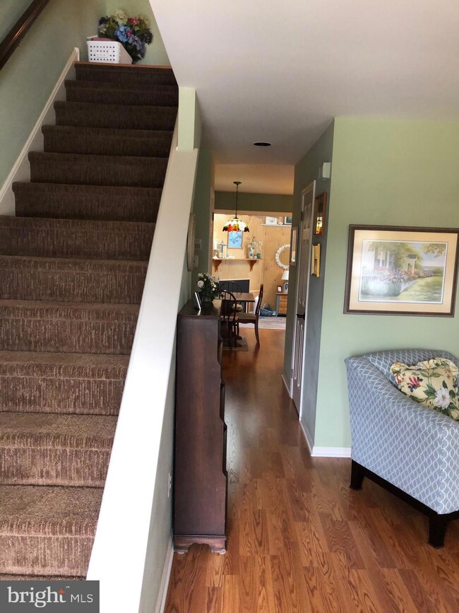 338 Scola Rd, Brookhaven, PA 19015 - photo 4