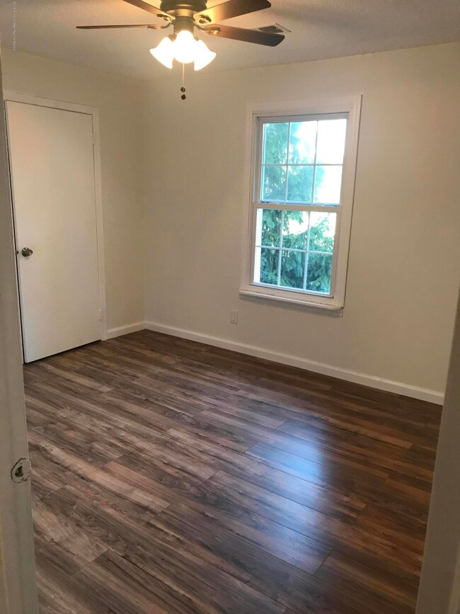 2-8 Atlanta Ct, Freehold, NJ 07728 - photo 7