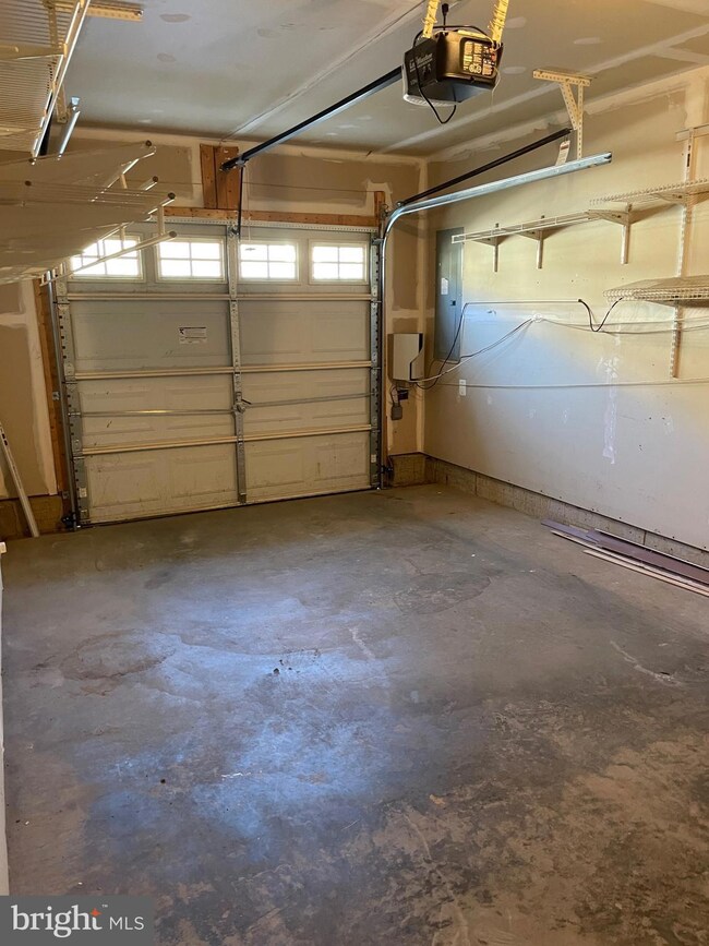 9127 Marlove Oaks Ln, Owings Mills, MD 21117 - photo 6