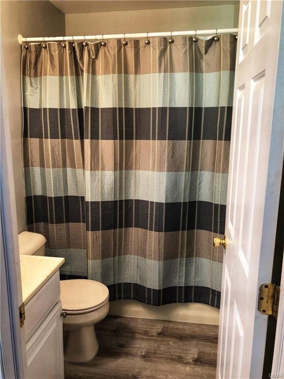 2541 Brader St, Bethlehem, PA 18020 - photo 5