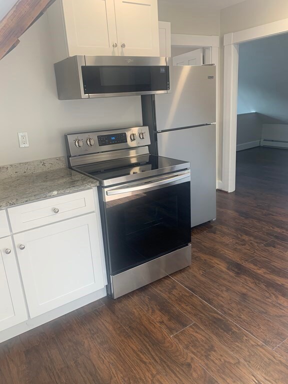 13 School St unit 3, Beverly, MA 01915 - photo 2