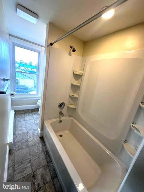 652 E Broad St unit 2, Quakertown, PA 18951 - photo 5