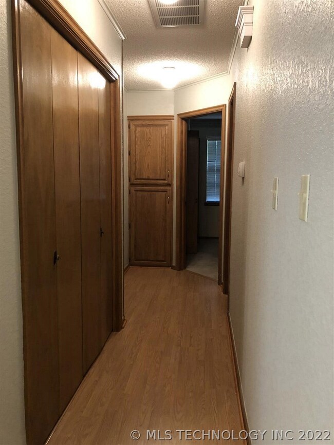 1437 Windsor Dr, Ardmore, OK 73401 - photo 5