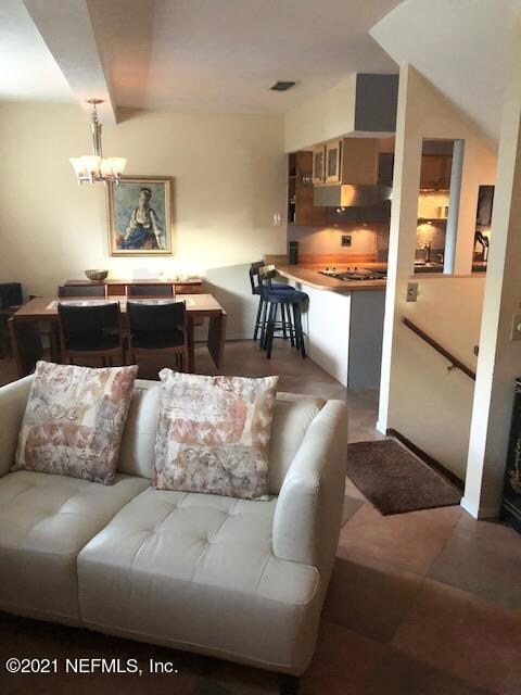 View from LR toward DR