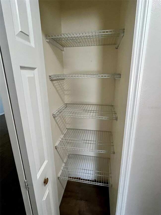 1130 W Minnehaha Kitchen Pantry
