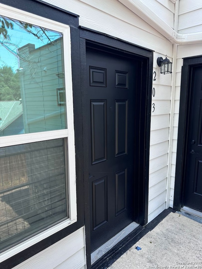 503 W Kings Hwy unit 203, San Antonio, TX 78212 - photo 4