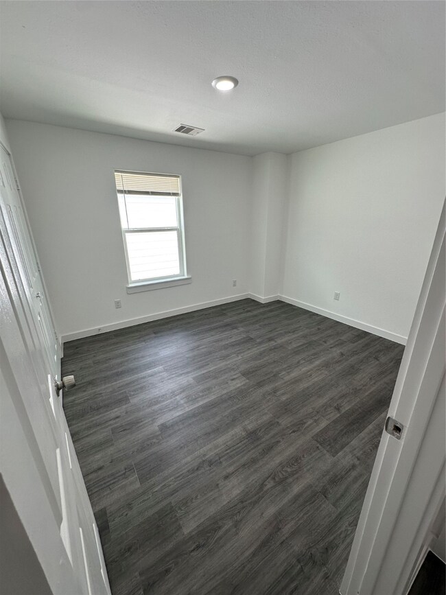 2nd downstairs bedroom