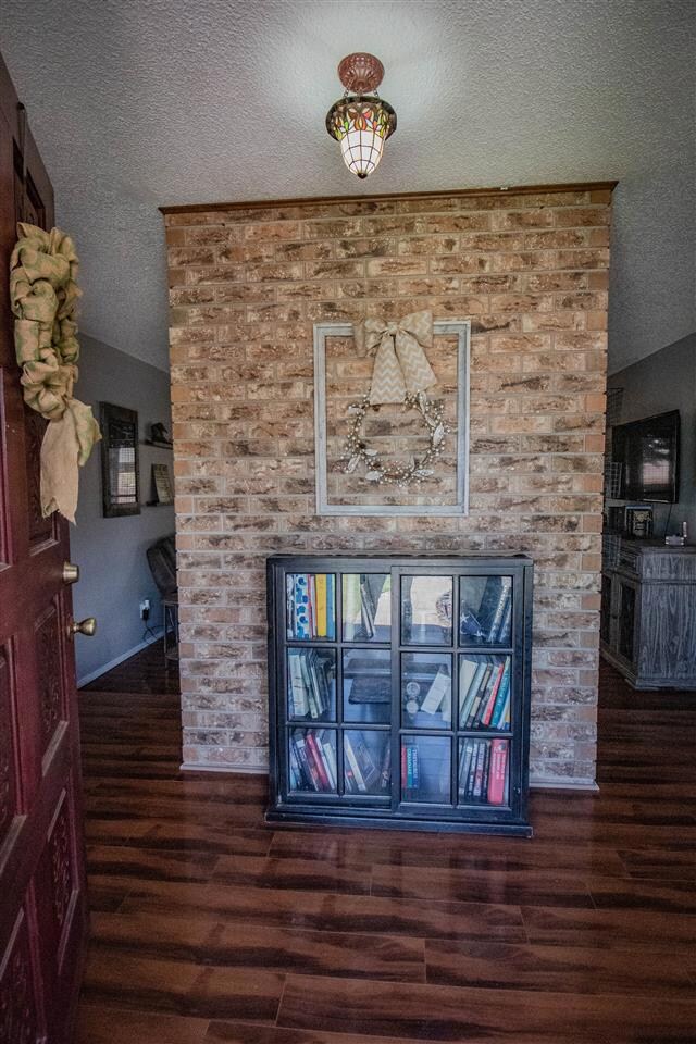 3005 Los Robles, Alamogordo, NM 88310 - photo 3