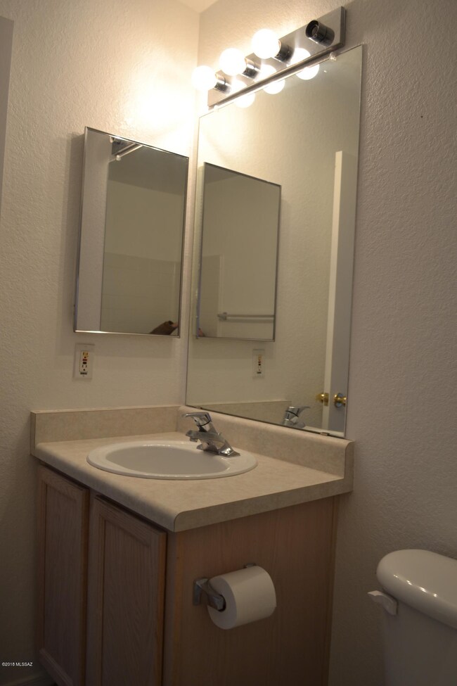 8004 E Jennifer Anne Dr, Tucson, AZ 85730 - photo 4