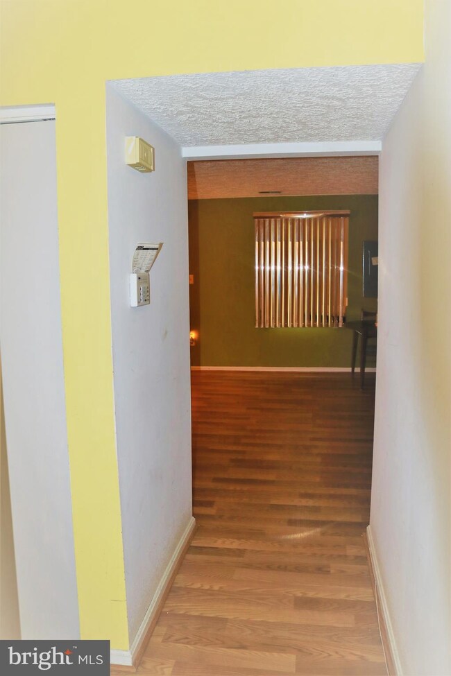 2155 N Anvil Ln, Temple Hills, MD 20748 - photo 7