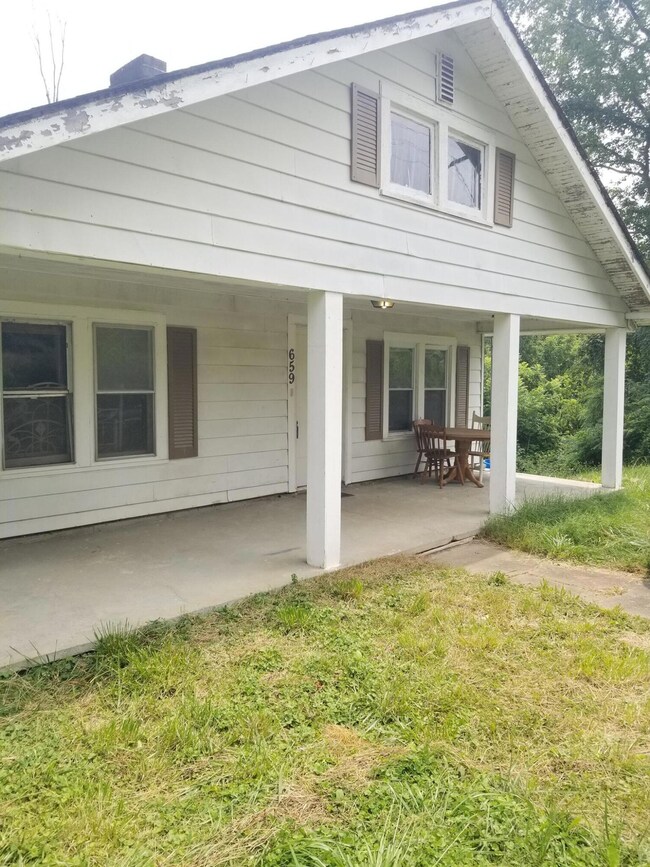 225521242_10220084336963173_492974223264