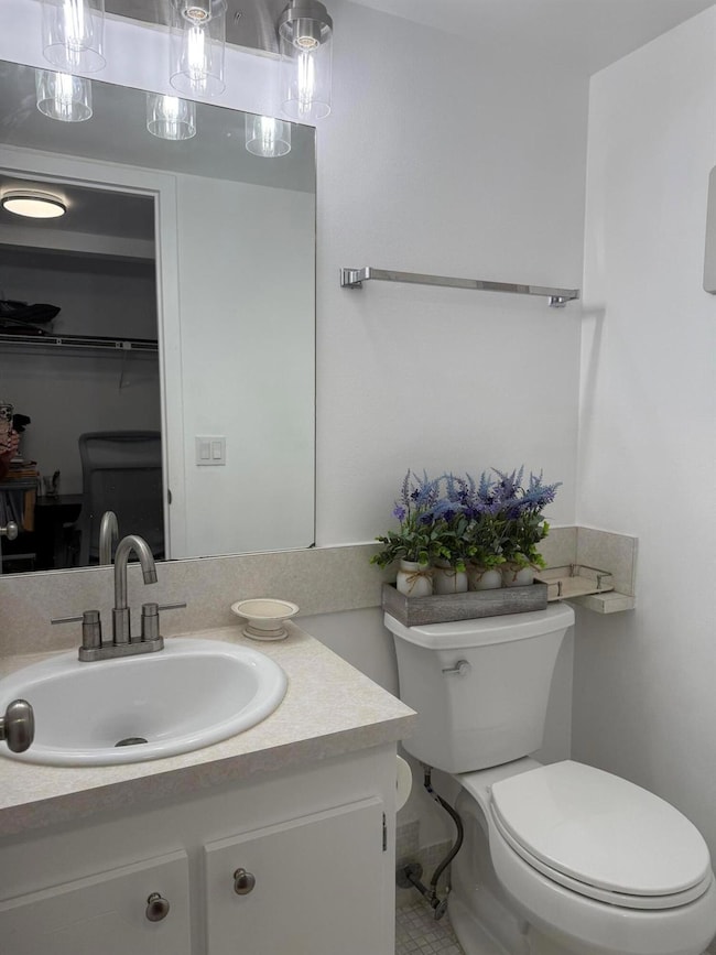 244 Suffolk F unit 244, Boca Raton, FL 33434 - photo 7