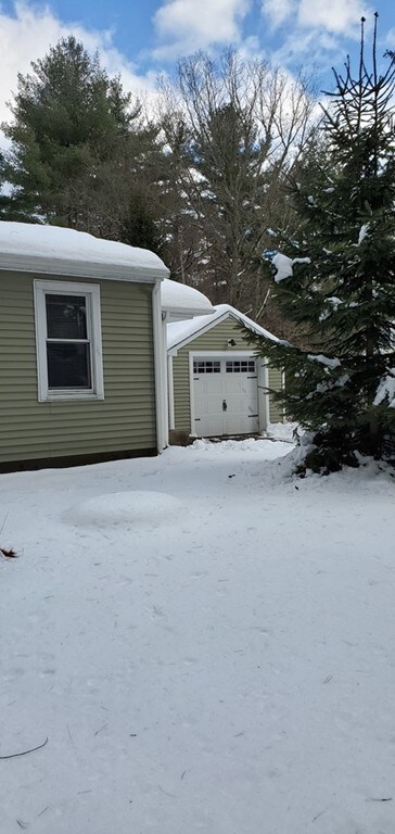 146 Old Webster Rd unit 1, Oxford, MA 01540 - photo 2