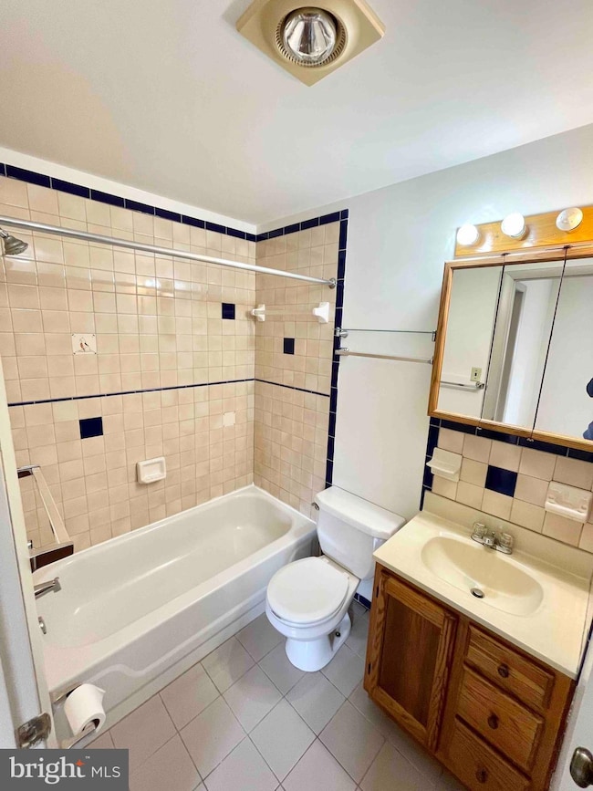 1324 28 W Nedro Ave unit 1, Philadelphia, PA 19141 - photo 7